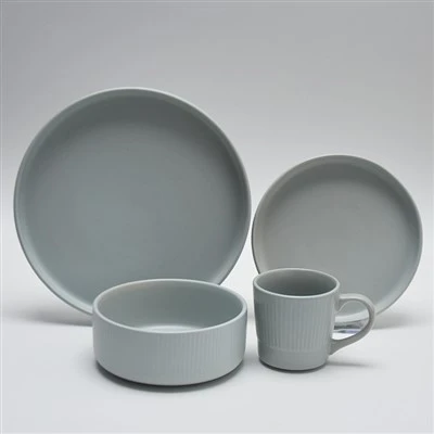 16pcs Light Blue Dinnerware Bil Intaljat